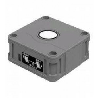 Ультразвуковой датчик PEPPERL+FUCHS UB2000-F42-E6-V15 411549 Ультразвуковой датчик PEPPERL+FUCHS UB2000-F42-E6-V15 411549